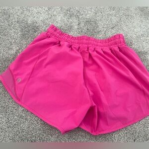 sonic pink lululemon hotty hot shorts, size 2 tall